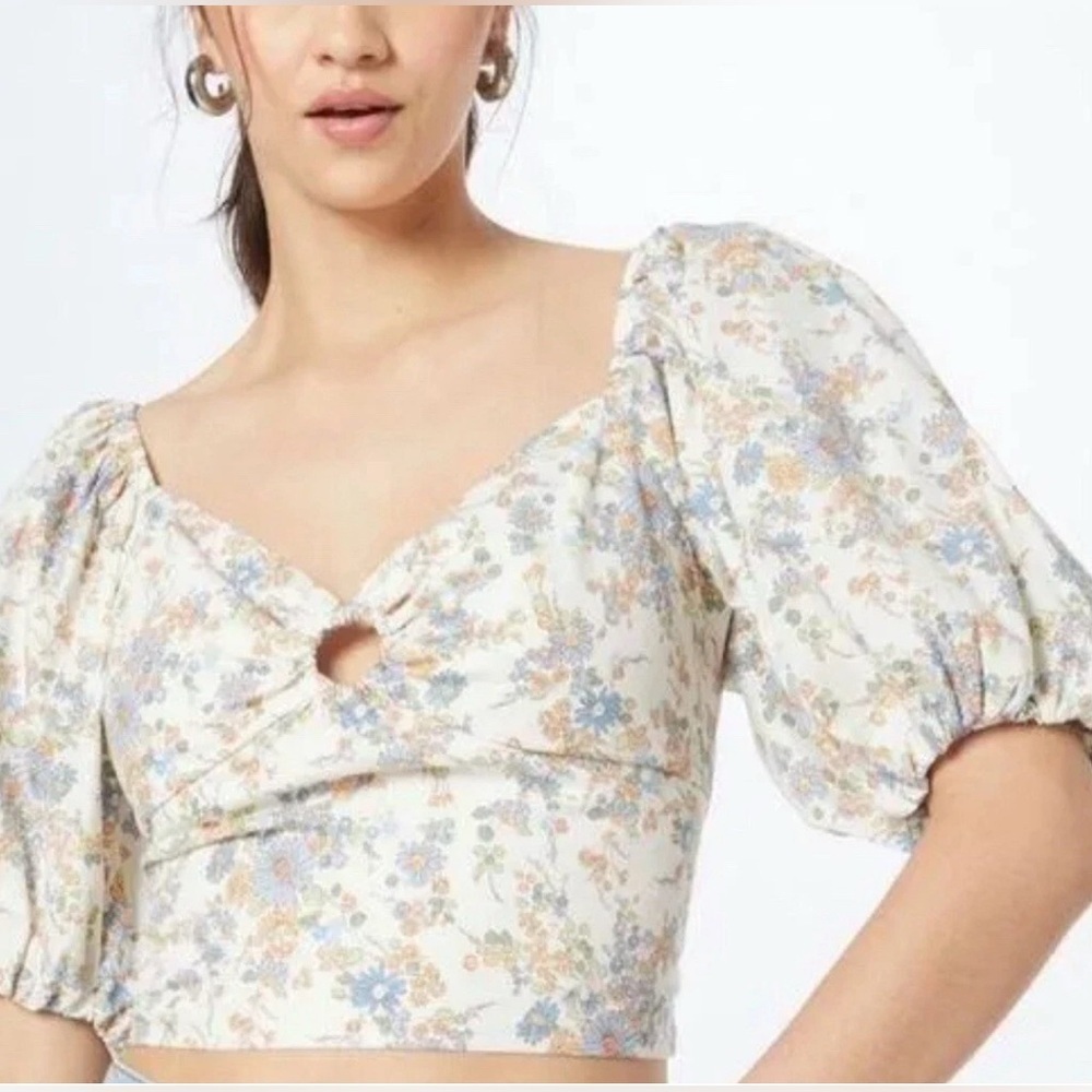 Abercrombie & Fitch puff sleeve Smocked Floral Crop Top Cottage Core Size XS